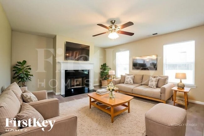 Photo - 3166 Redwood Run