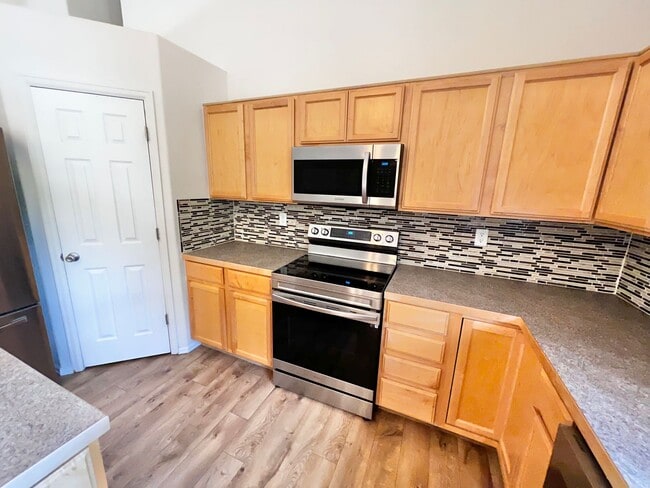 Photo - Beautiful 3 bed 2.5 Bath Home in East Loveland, CO!