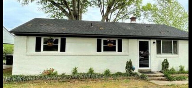 Photo - 412 Malboro Rd