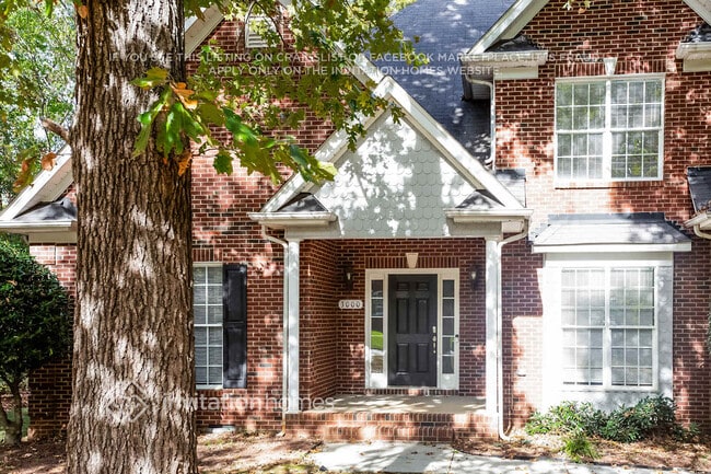 Photo - 3000 Telefair Ln