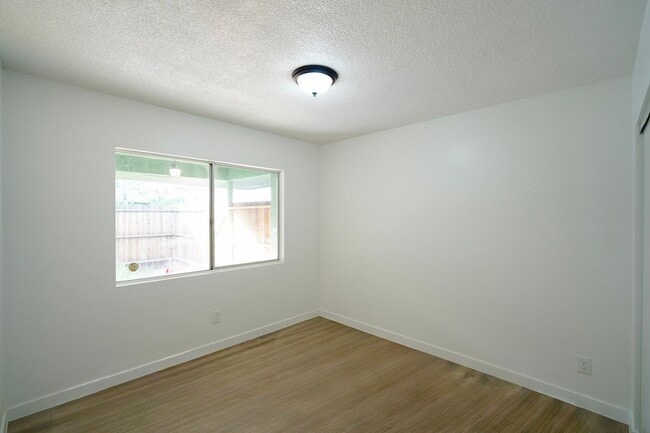 Photo - 6304 Riley Way Unit 1