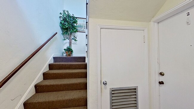 Photo - 1245 Belmont Terrace Unit 1245 Belmont Terrace #4