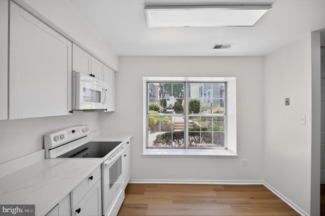 Photo - 10313 Bridgetown Pl