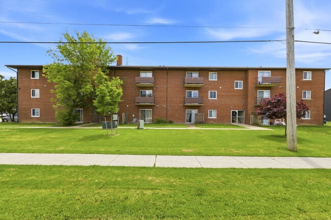 Photo - Cartier Road Apartments