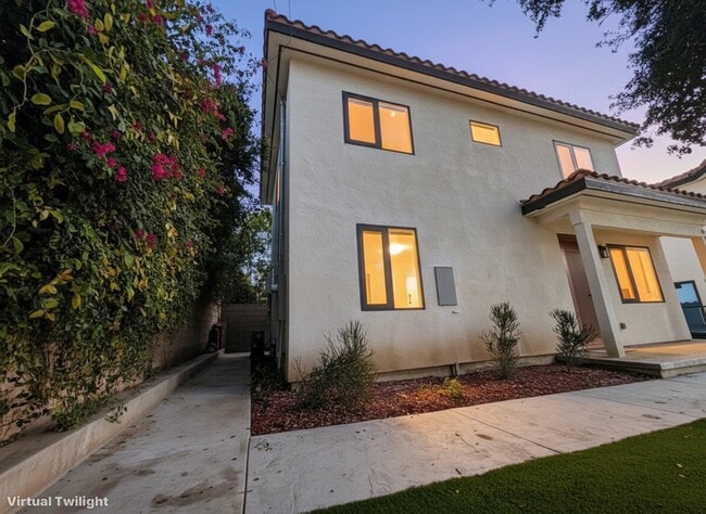 Photo - 19023 W Leadora Ave