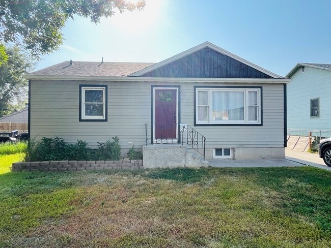 4 bed, 3 bathroom Home - 4 bed, 3 bathroom Home