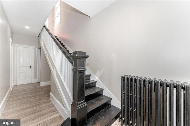 Photo - 45 Mattingly Ave House