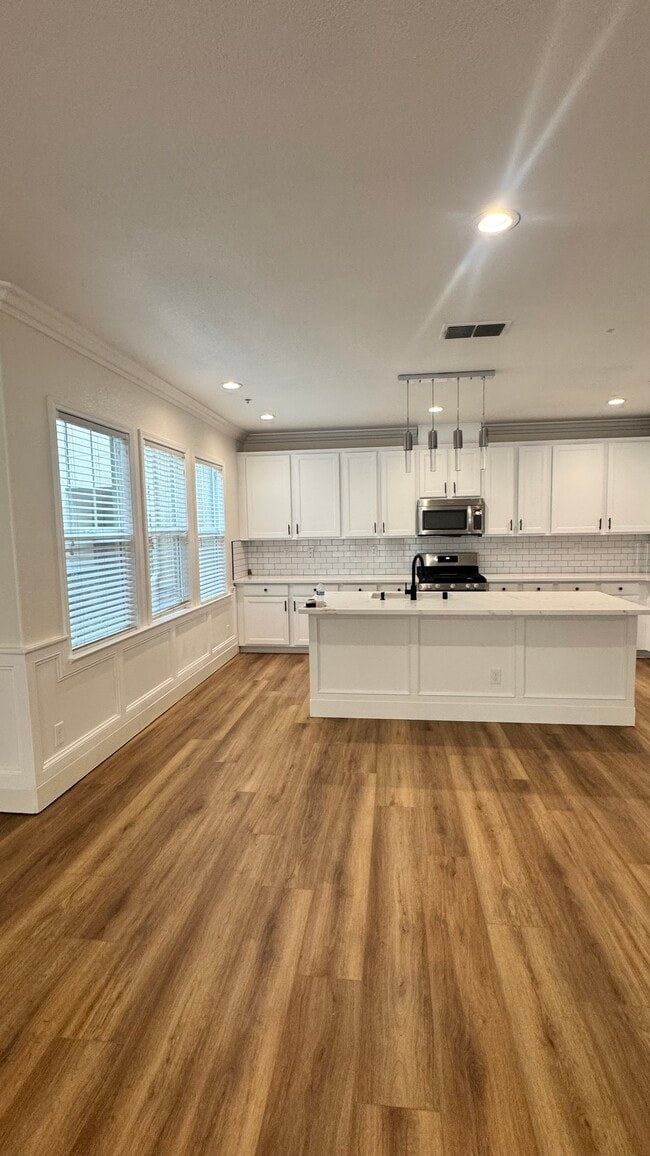 Photo - 3301 N Park Dr Unidad 3301 North Park Dr 2814