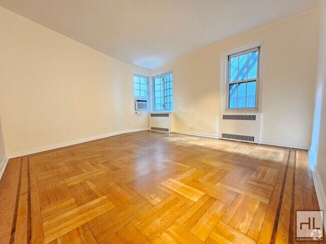 Building Photo - Charming Studio in West Village | 3rd Floo... Unit 3E Rental