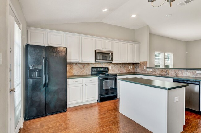 Photo - 153 Bentwood Ranch Dr