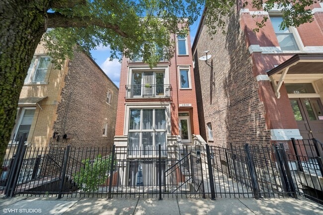 Photo - 1516 W 19th St House