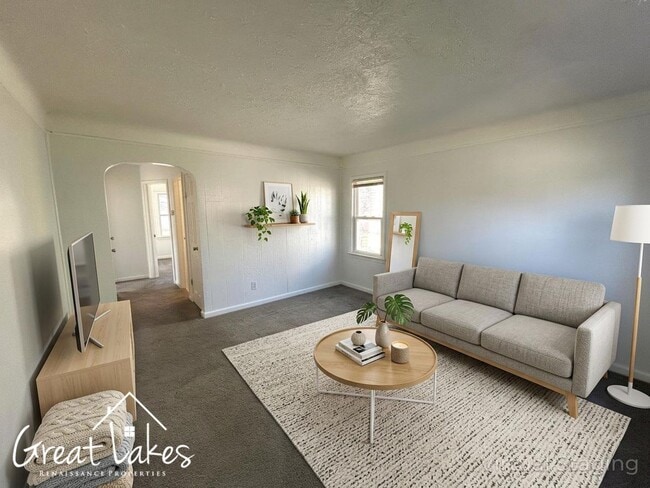 Photo - Stunning 3 Bedroom 1 Bathroom now available for rent