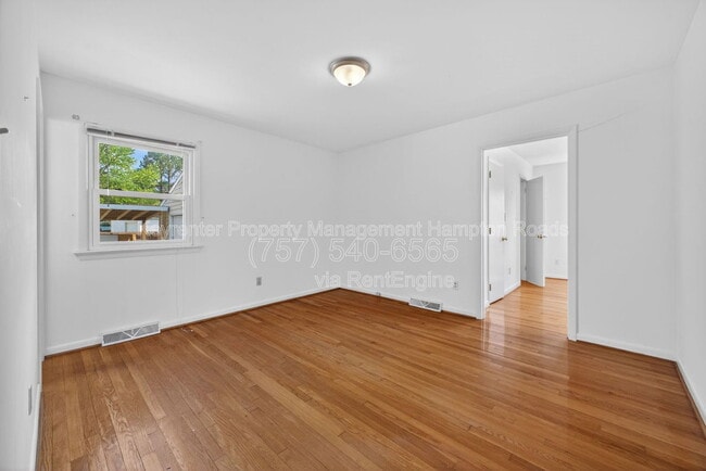 Photo - 204 Cleopatra Ct