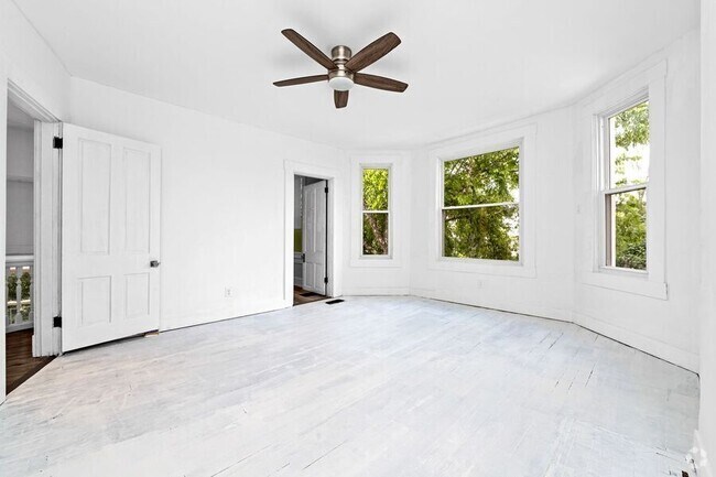 Building Photo - 1753 Williams Ave Unit Main Rental