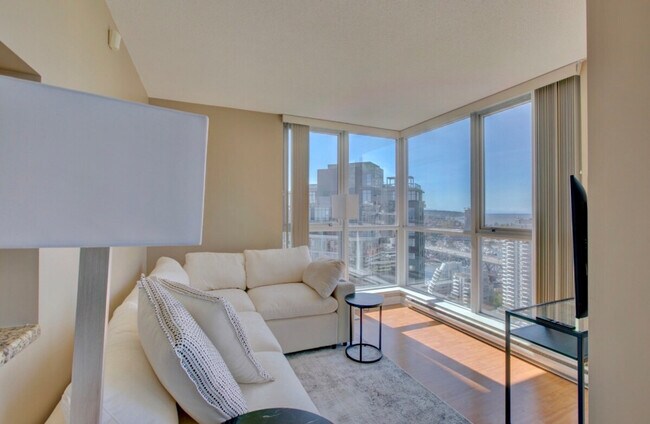 Photo - 1300 Pacific Blvd Unité ID1345528P