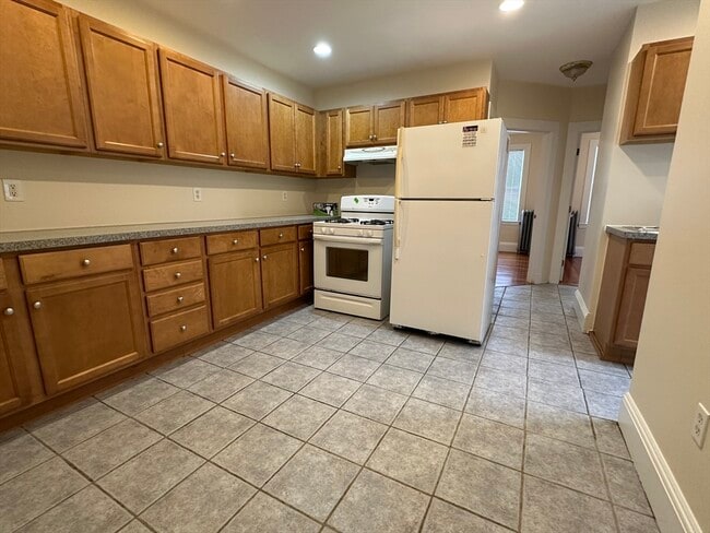 Photo - 56 Prentiss St Unit 2