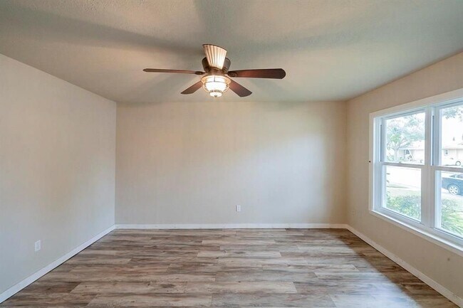 Photo - 1411 Ramada Dr