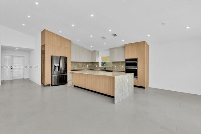 Photo - 4967 SW 32nd Way