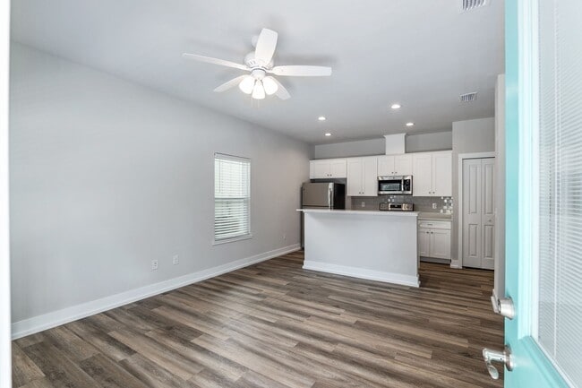 Photo - LAST ONE! BRAND NEW 4 BEDROOM HOME NEWLY C...