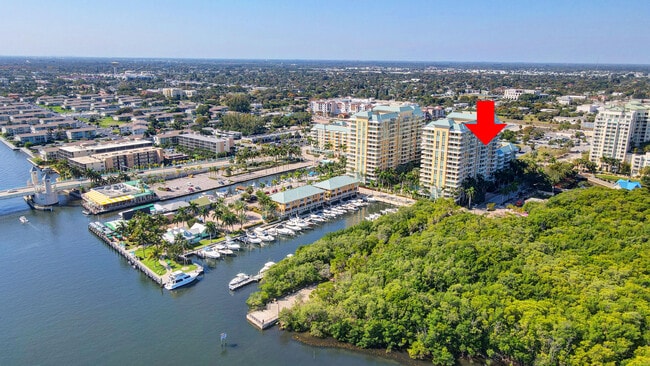 Building Photo - 700 E Boynton Beach Blvd Unit 608