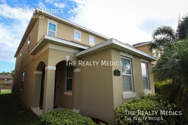 Photo - 15764 Ave Of The Arbors House