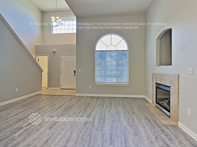 Photo - 11308 15th Pl SE