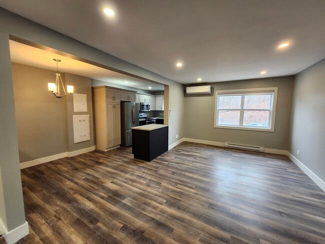 Photo - 8 Mitchell St Unit 2