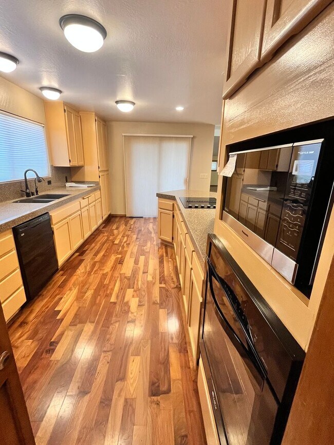 Photo - 6 Acres; 3 bedroom 2.5 bath plus bonus roo... House