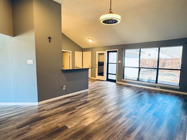 Photo - 2413 University Dr