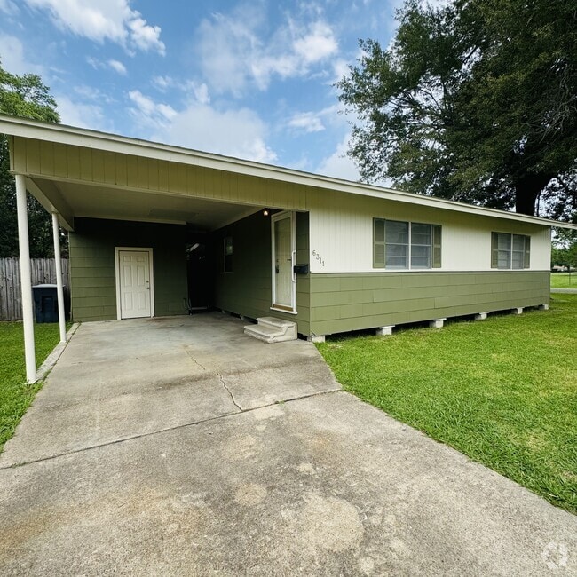 Building Photo - 6311 Real St Rental