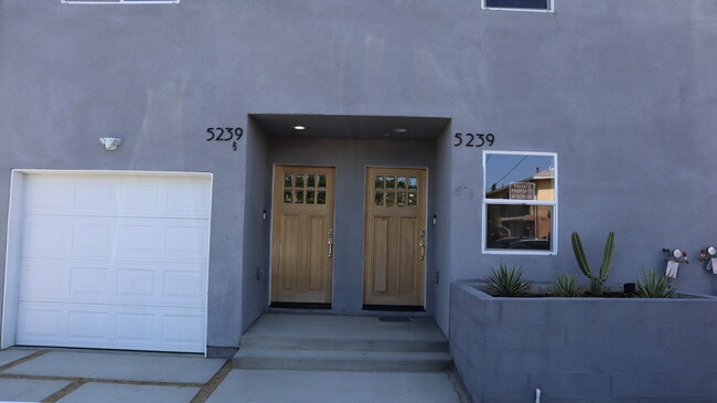 Building Photo - 5239 Auckland Ave Rental
