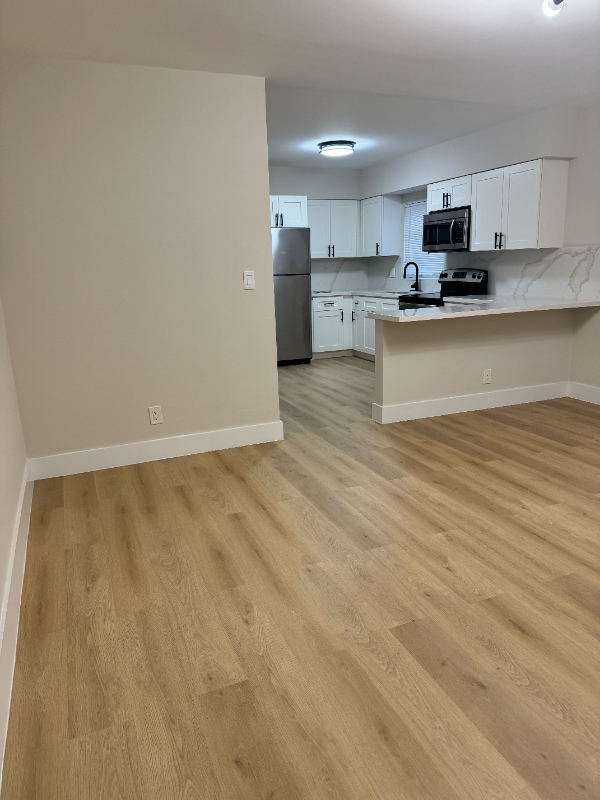 Building Photo - 5410 NE 22nd Terrace