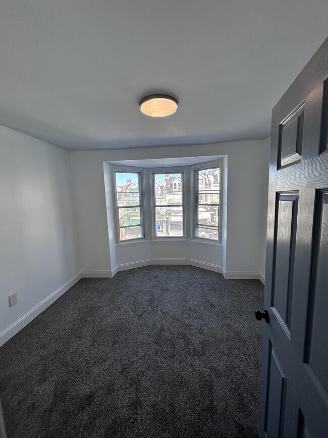 Photo - 1332 Green St Townhome