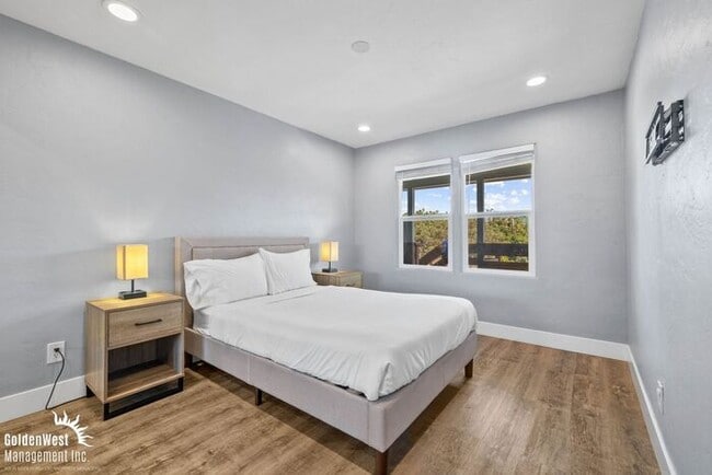 Photo - Charming 2Bdm 1Ba upstairs Unit in North P...