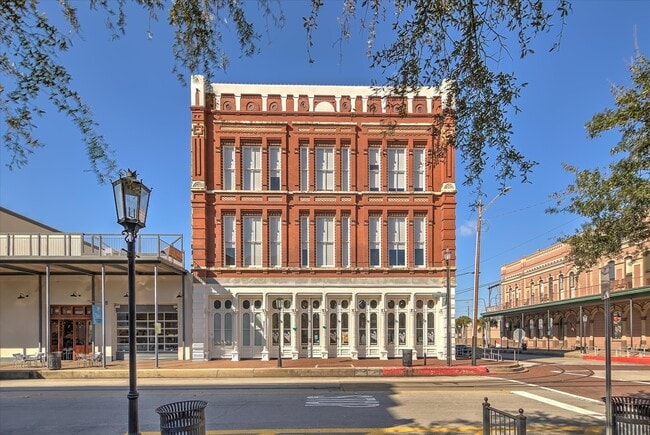 Photo - 2206 The Strand Unit 203