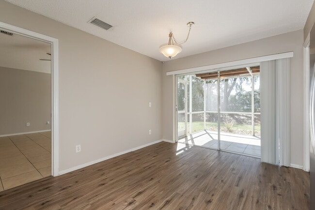 Photo - 8733 Morrison Oaks Ct