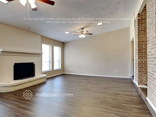 Photo - 934 Echobrook Pl