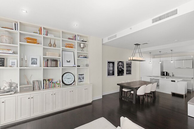 Building Photo - 111 Fulton St Unit 424