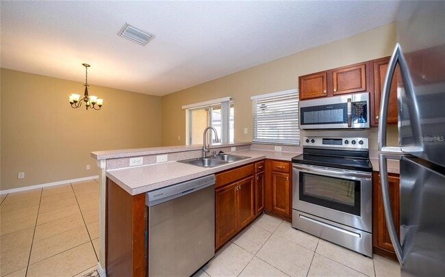 Photo - 1238 Beckenham Way