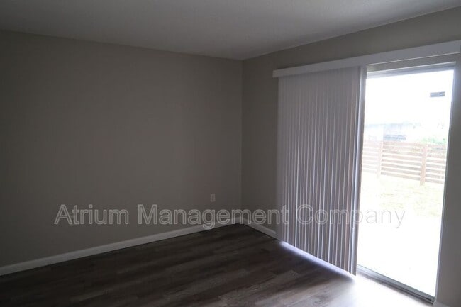 Photo - 5305 N Boulevard