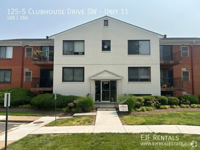 Building Photo - 125 Clubhouse Dr SW Unit 11