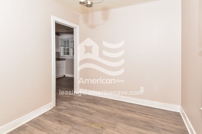 Photo - 2117 Roosevelt Dr