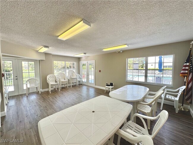 Building Photo - 441 Quail Forest Blvd Unit A301 Rental