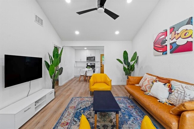 Photo - 10601 Macmora Rd