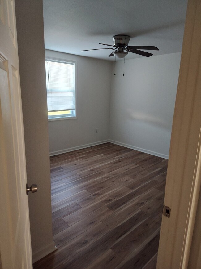 130-132 Barrilleaux St Unit 130 b