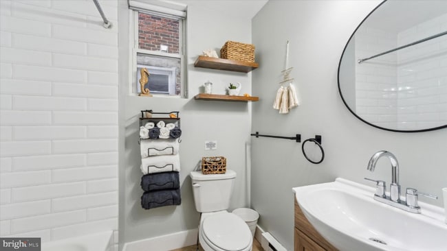 Photo - 4928 Kingsessing Ave