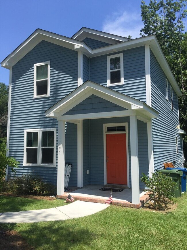 Building Photo - 1131 Greenwood Ave Rental