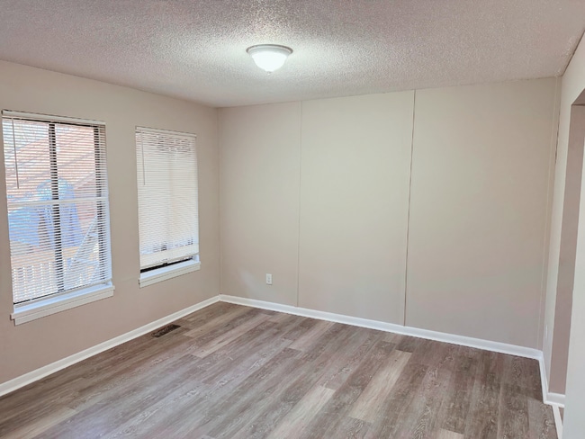 Photo - 2553 Terrace Trail