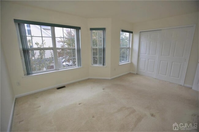 Photo - 1603 Blossom Cir