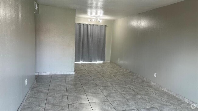 Building Photo - 9616 Long Point Rd Unit 38 Rental